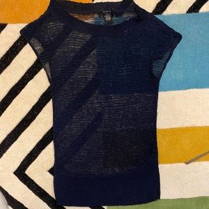 Dark blue knitted sleeveless shirt